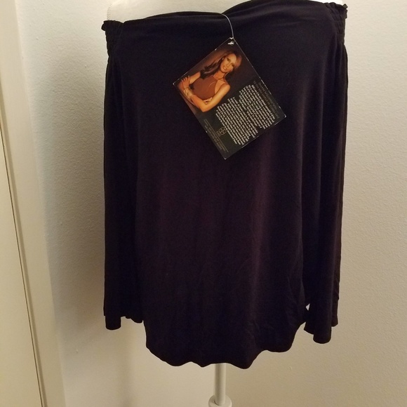NWT | IMAN | OFF SHOULDER BLOUSE - Picture 4 of 9